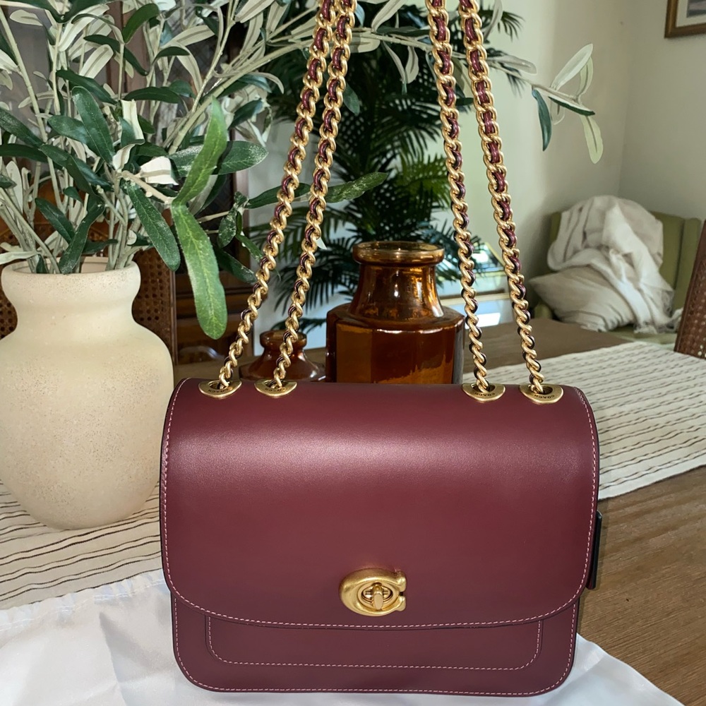 ✨Coach Madison Shoulder Bag ✨